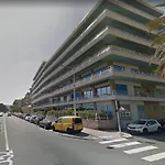 Joli 2p Climatise Avec Terrasse Face A La Pres Du Centre - Fr-1-196-388 Lägenhet Menton